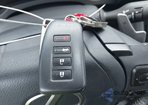 2021 Lexus Is 350 F Sport z USA, uszkodzony, nr VIN JTHGZ1E23M5022151